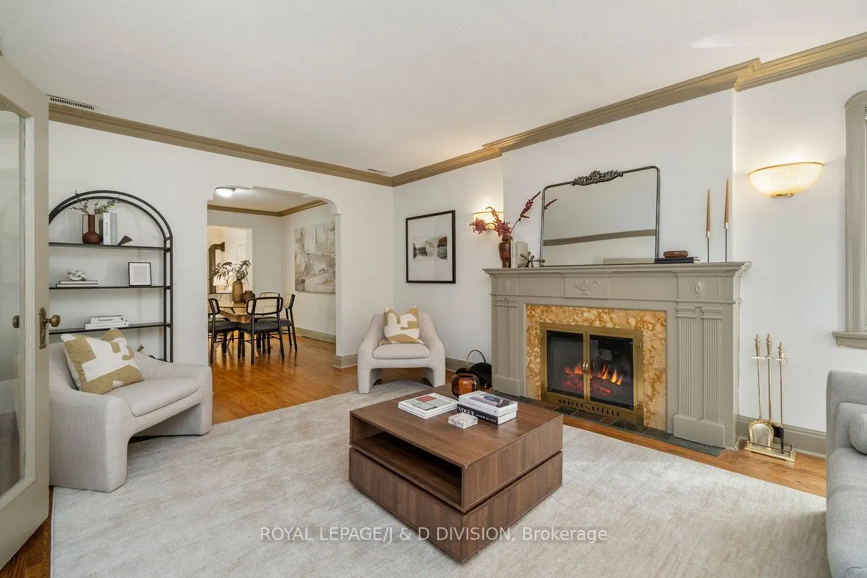 253 Old Forest Hill