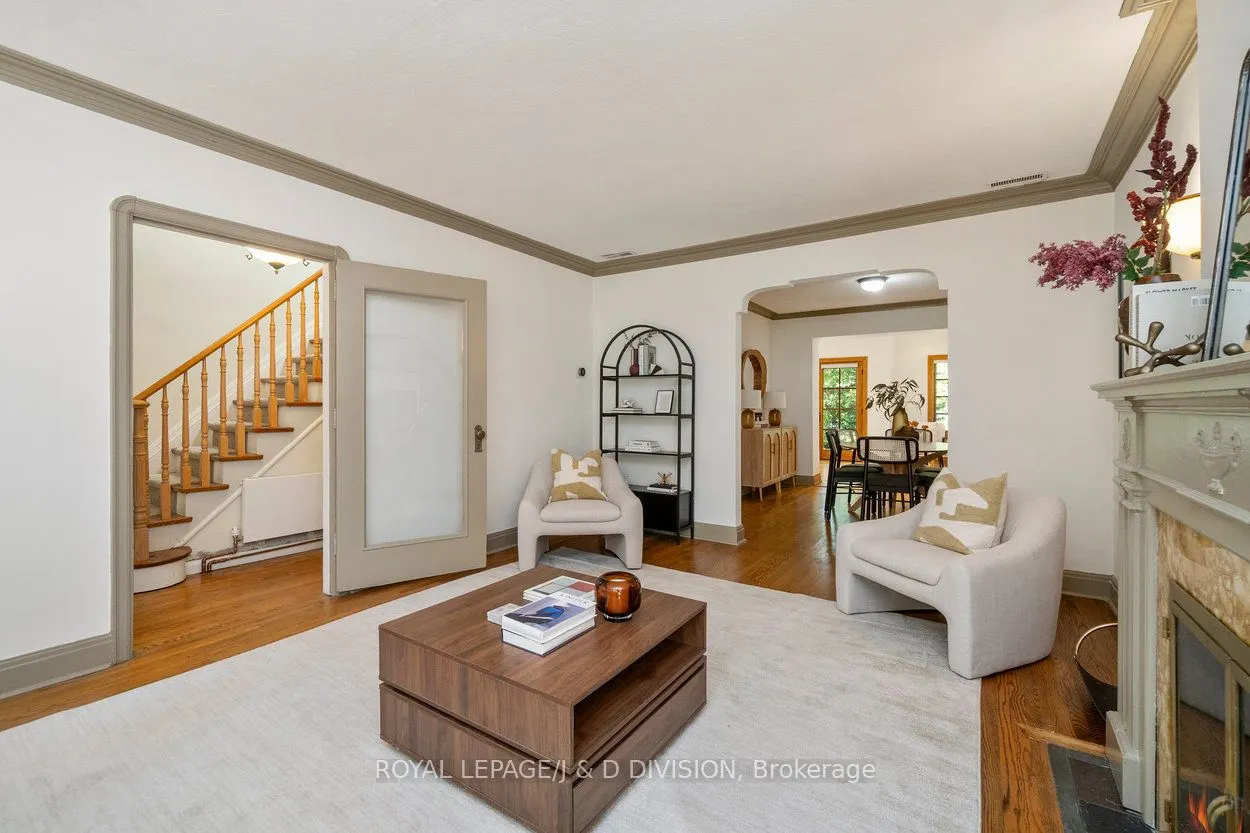 253 Old Forest Hill