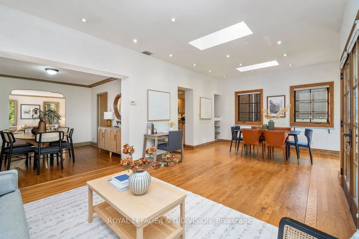 253 Old Forest Hill