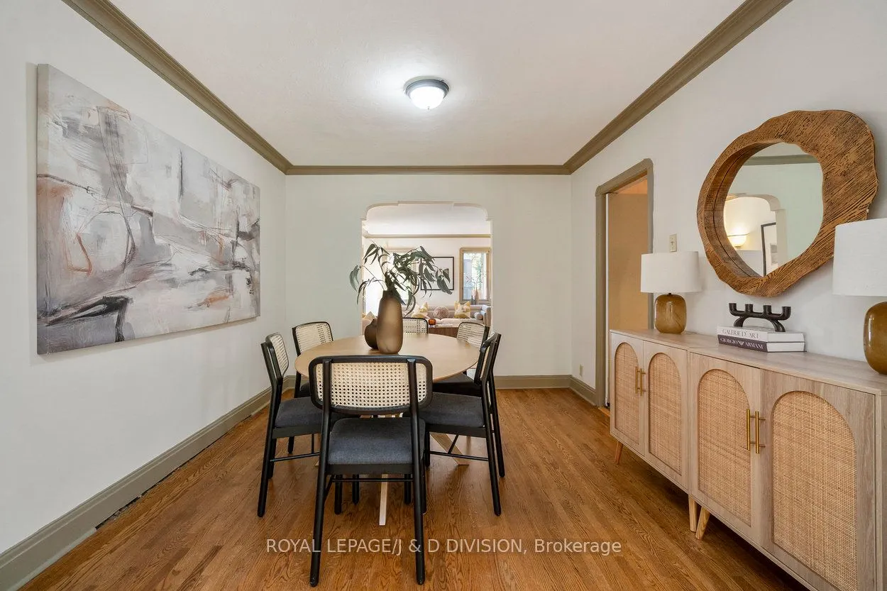 253 Old Forest Hill