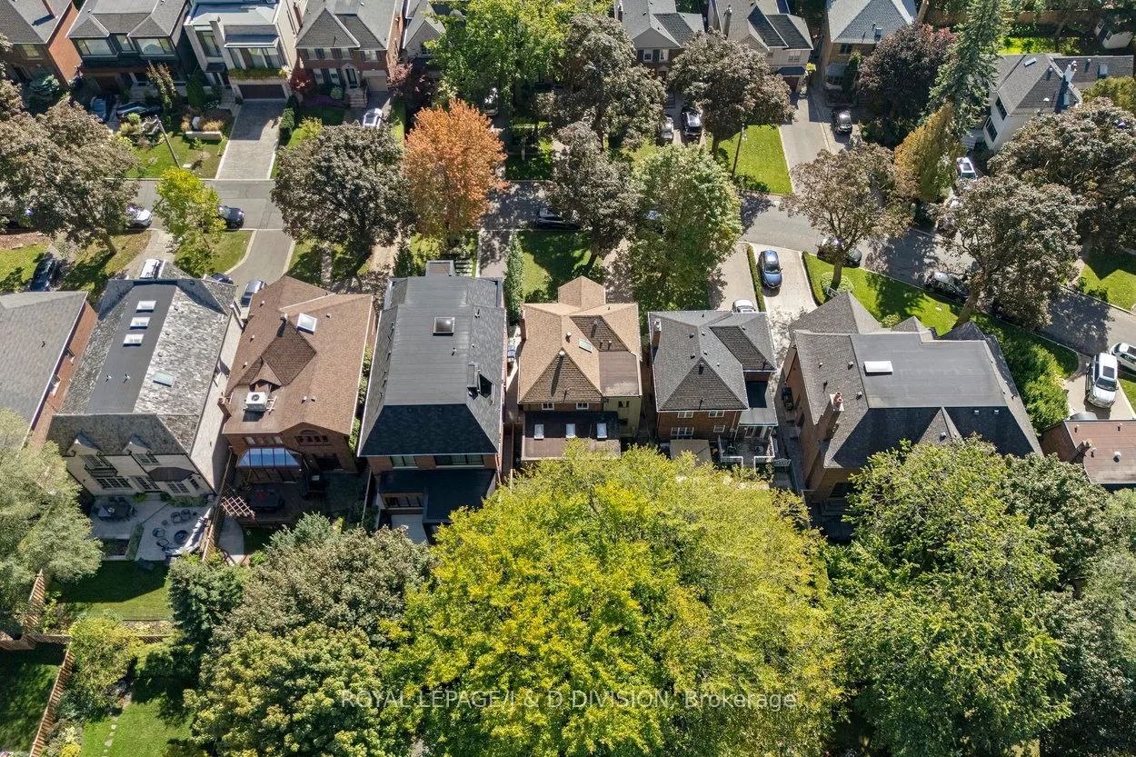 253 Old Forest Hill