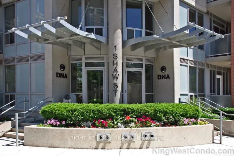 1 Shaw Street, #226