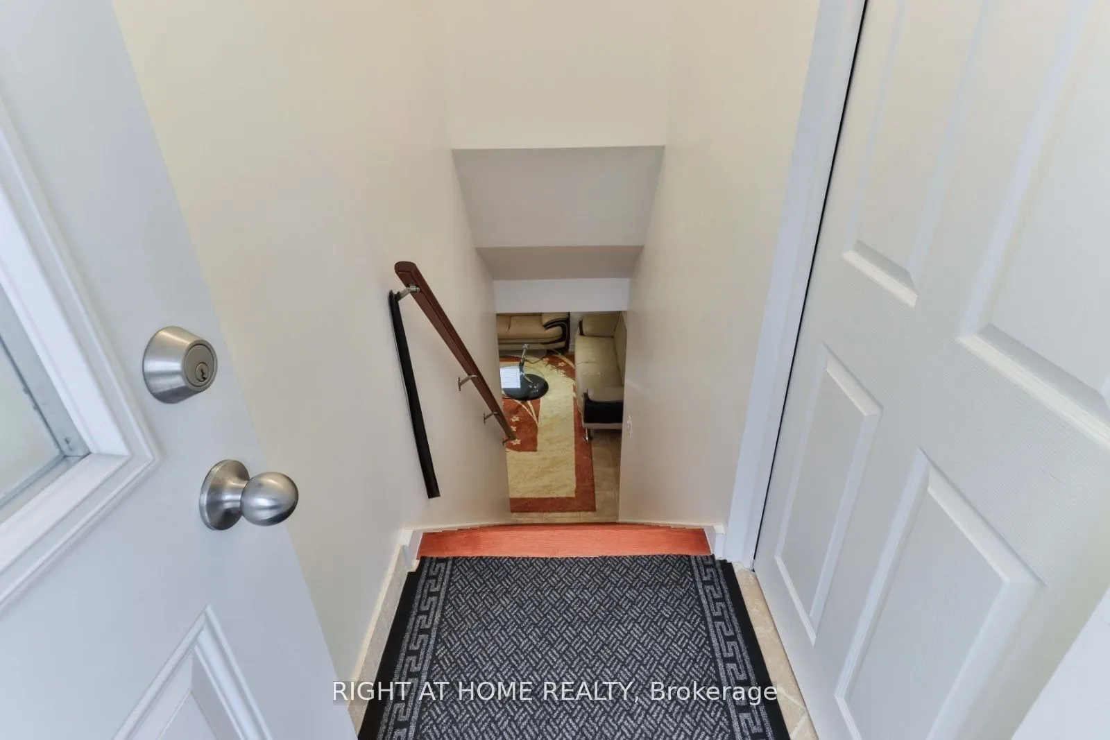 2 Greenland Road, #Bsmt