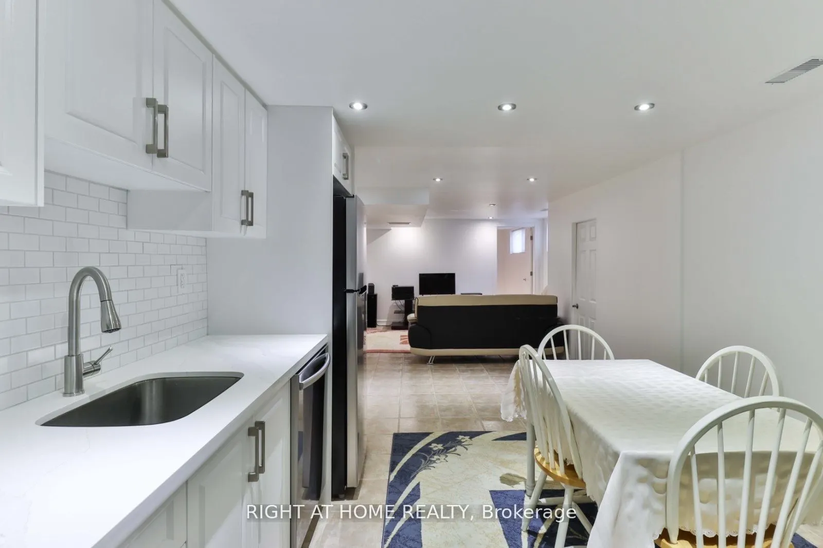 2 Greenland Road, #Bsmt