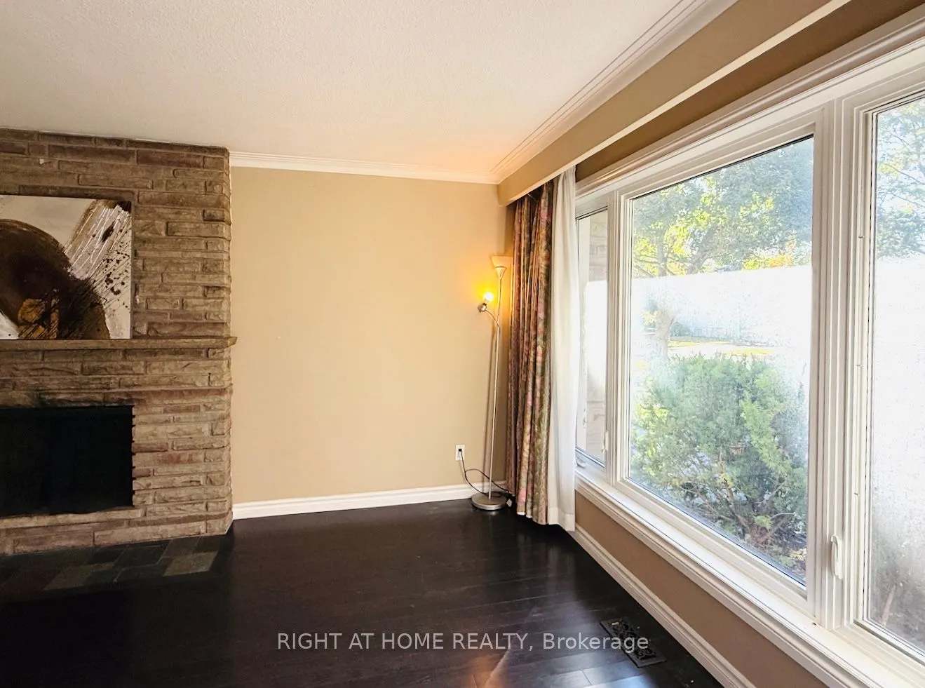 44 Prestwick Crescent