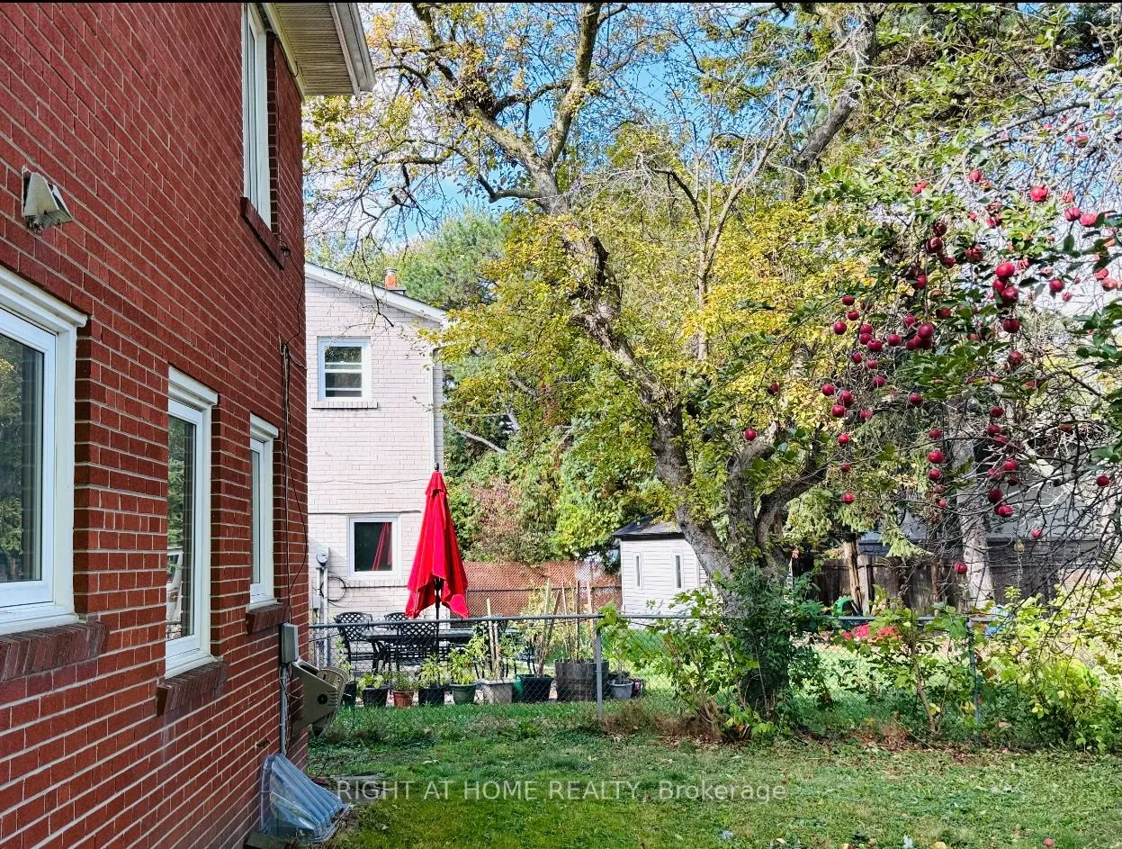 44 Prestwick Crescent