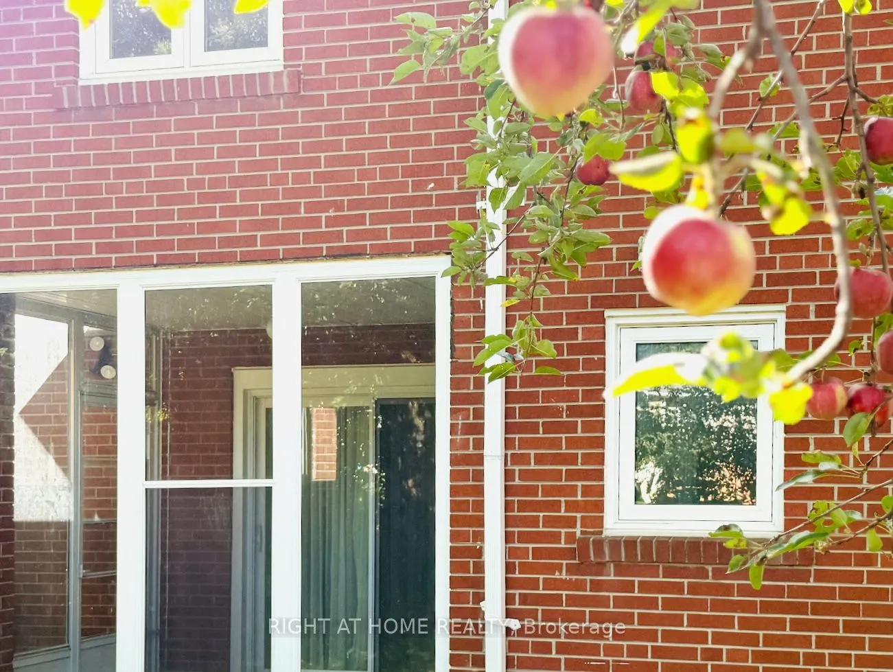 44 Prestwick Crescent
