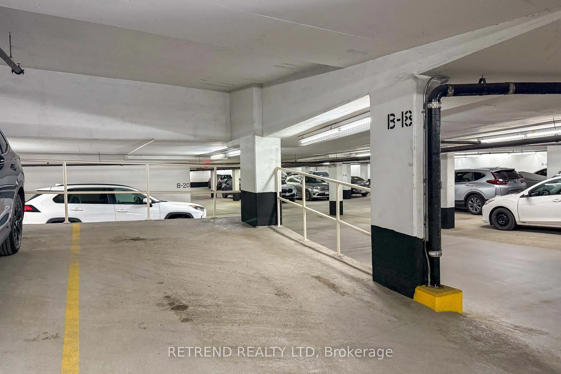 256 Doris Avenue, #305