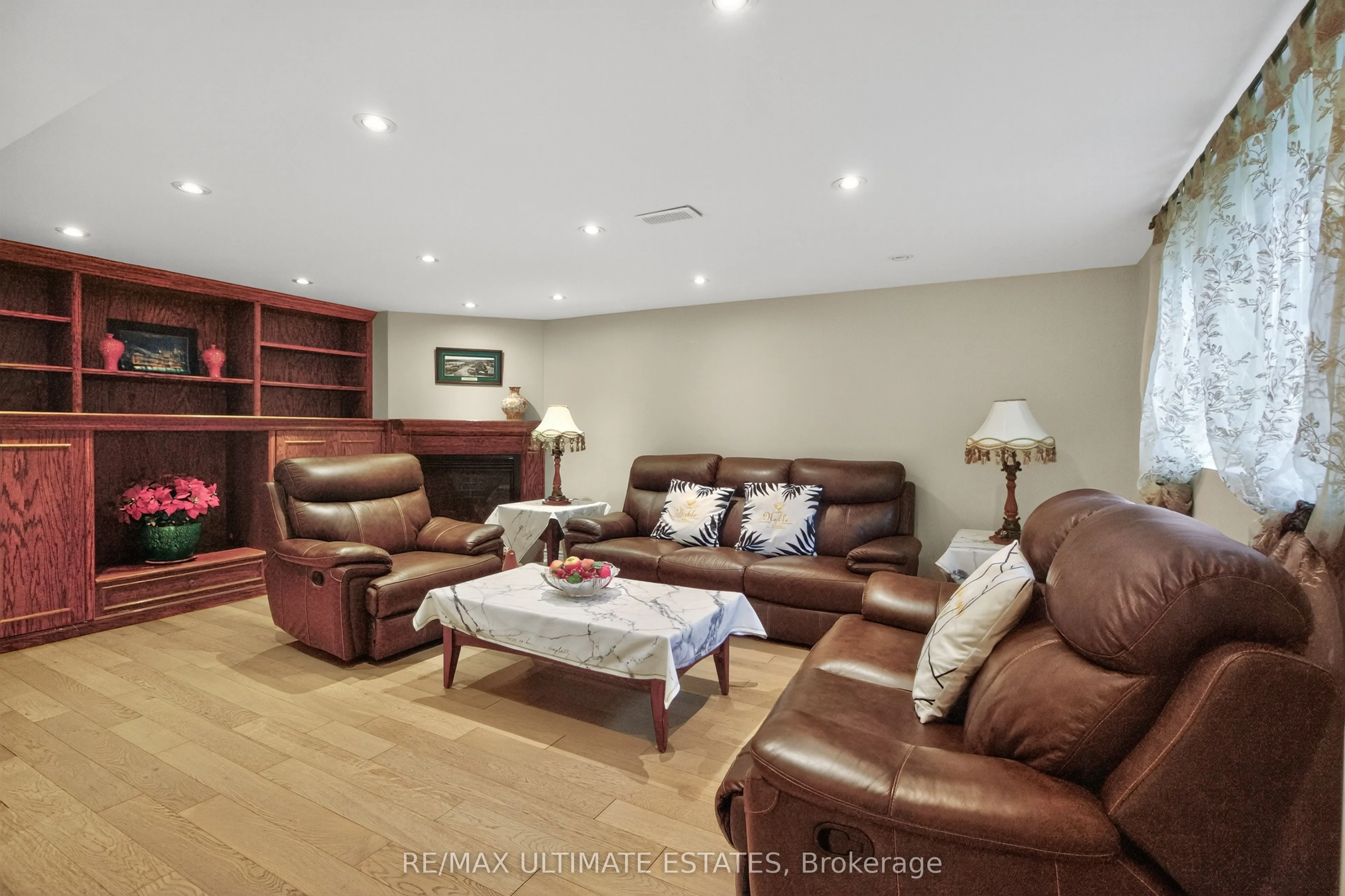 32 Mossgrove Trail