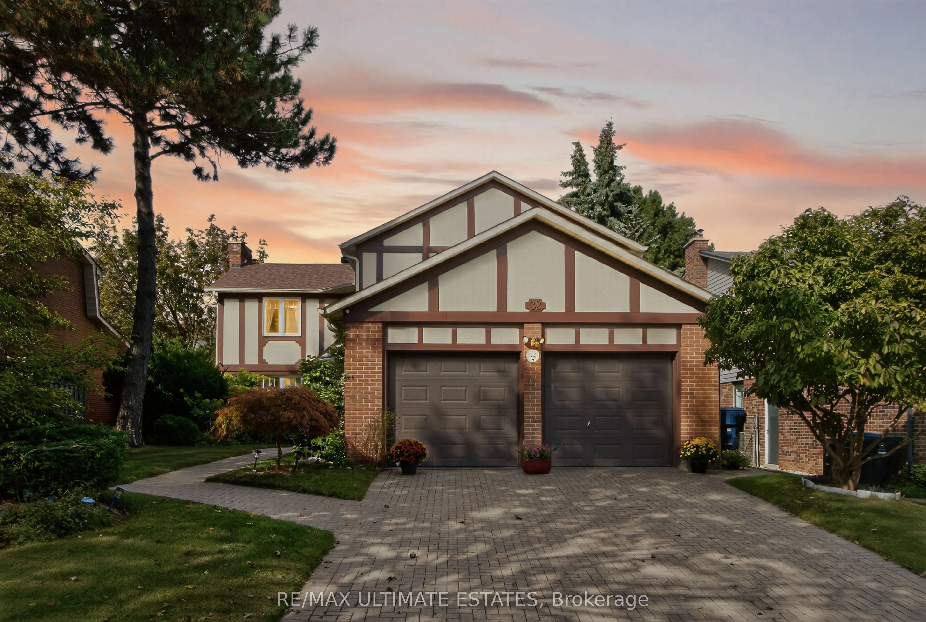 32 Mossgrove Trail