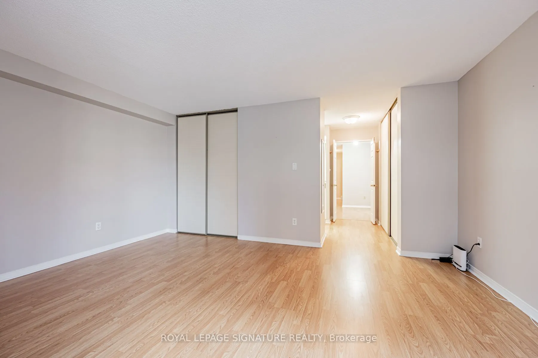 280 Simcoe Street, #509