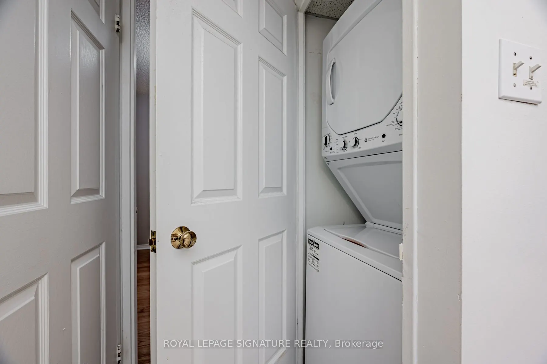 280 Simcoe Street, #509