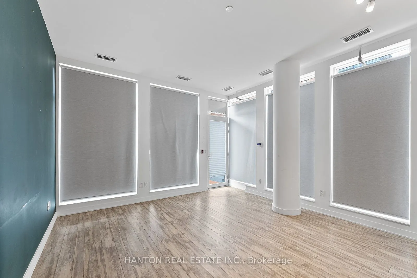 106 Dovercourt Road, #105