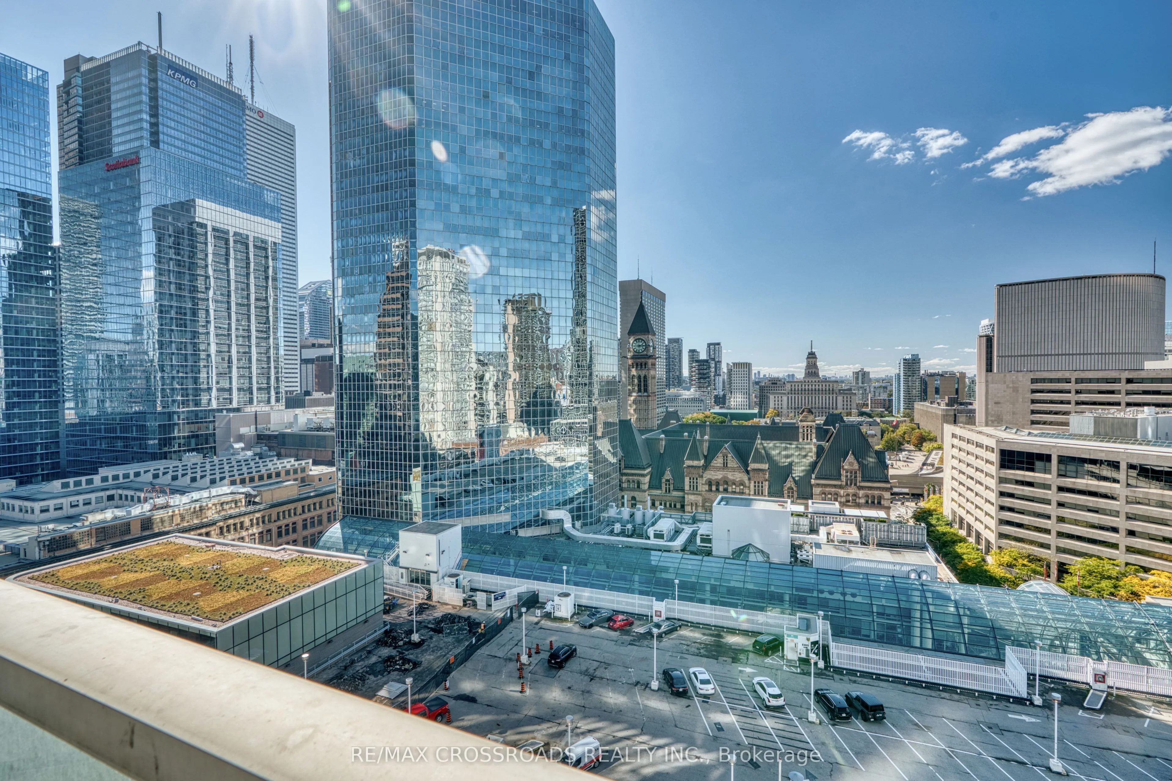 197 Yonge Street, #1510