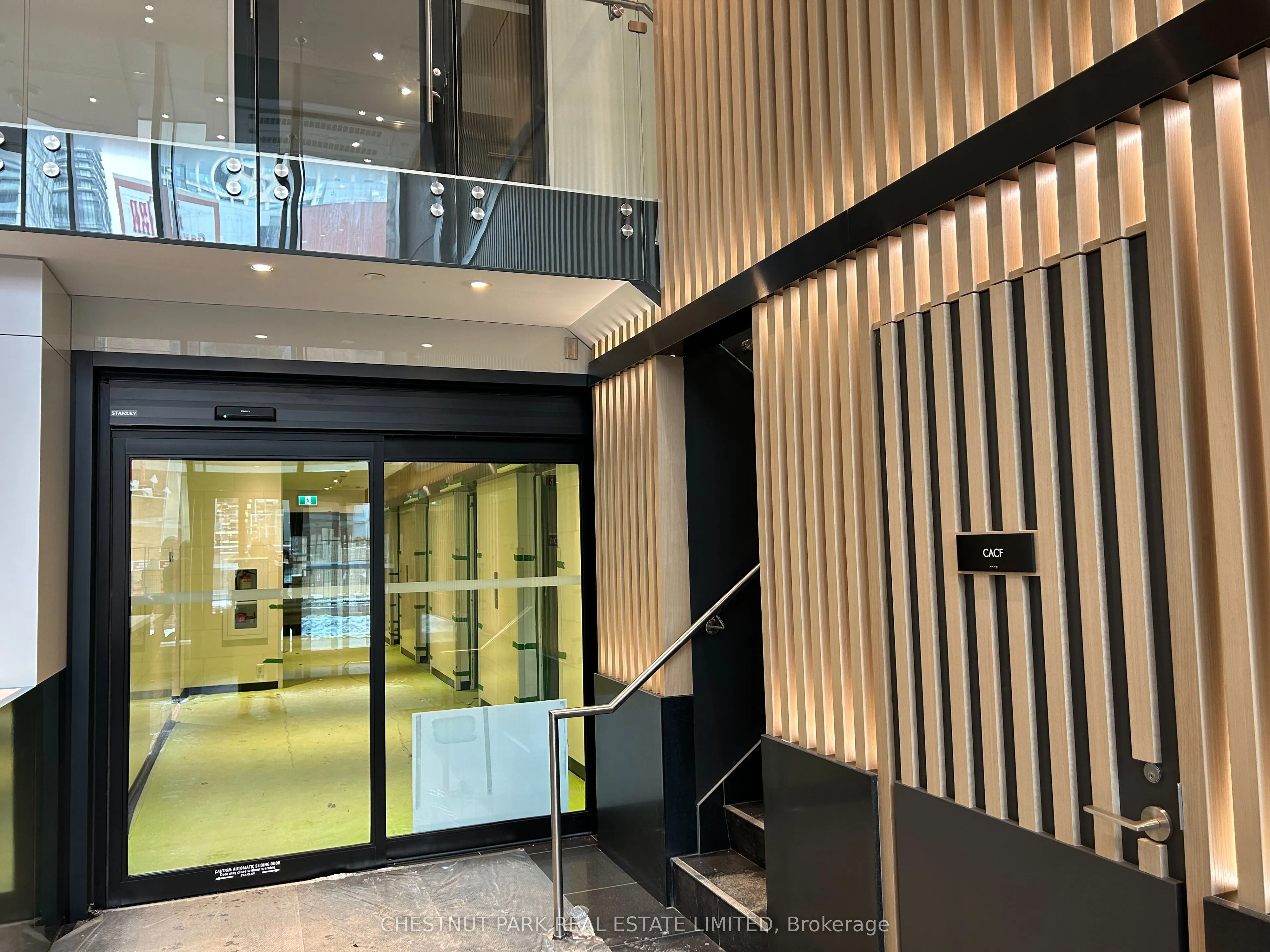 357 King Street W, #1202