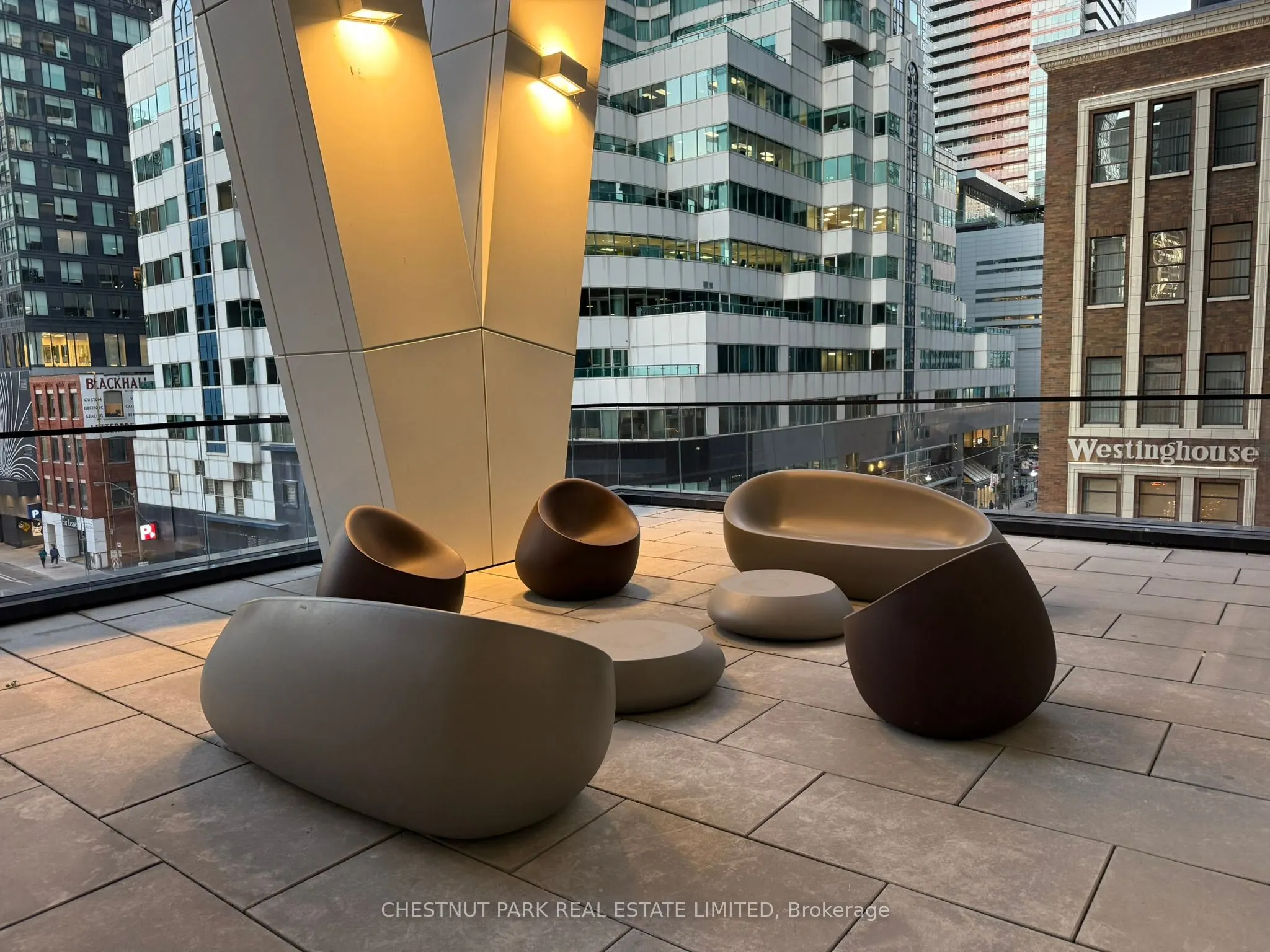 357 King Street W, #1202