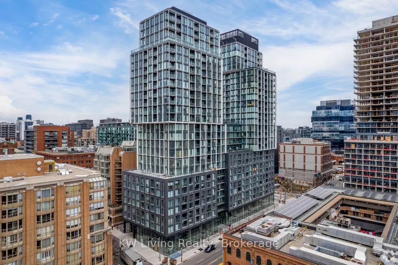 158 Front Street E, #417