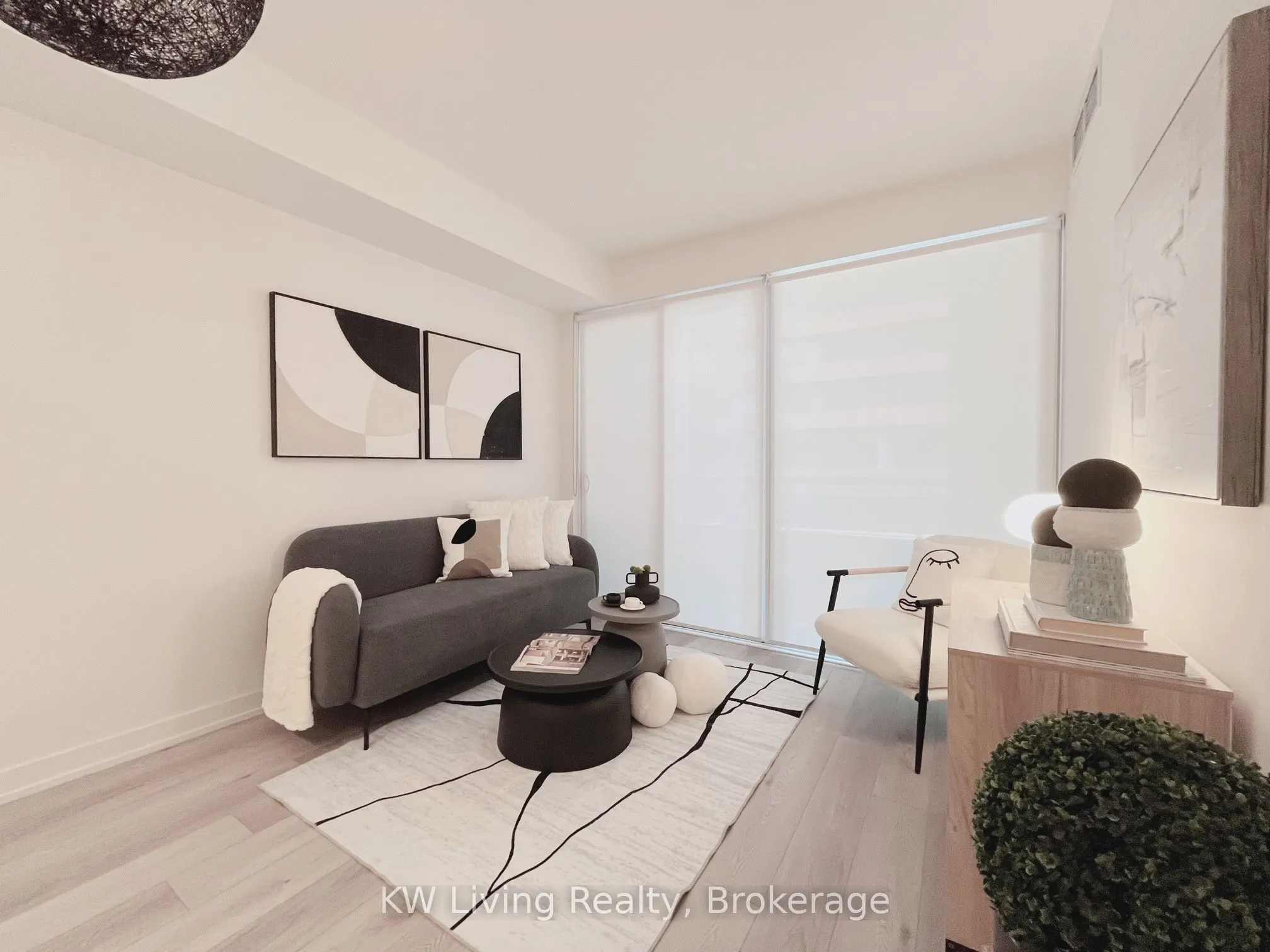 158 Front Street E, #417