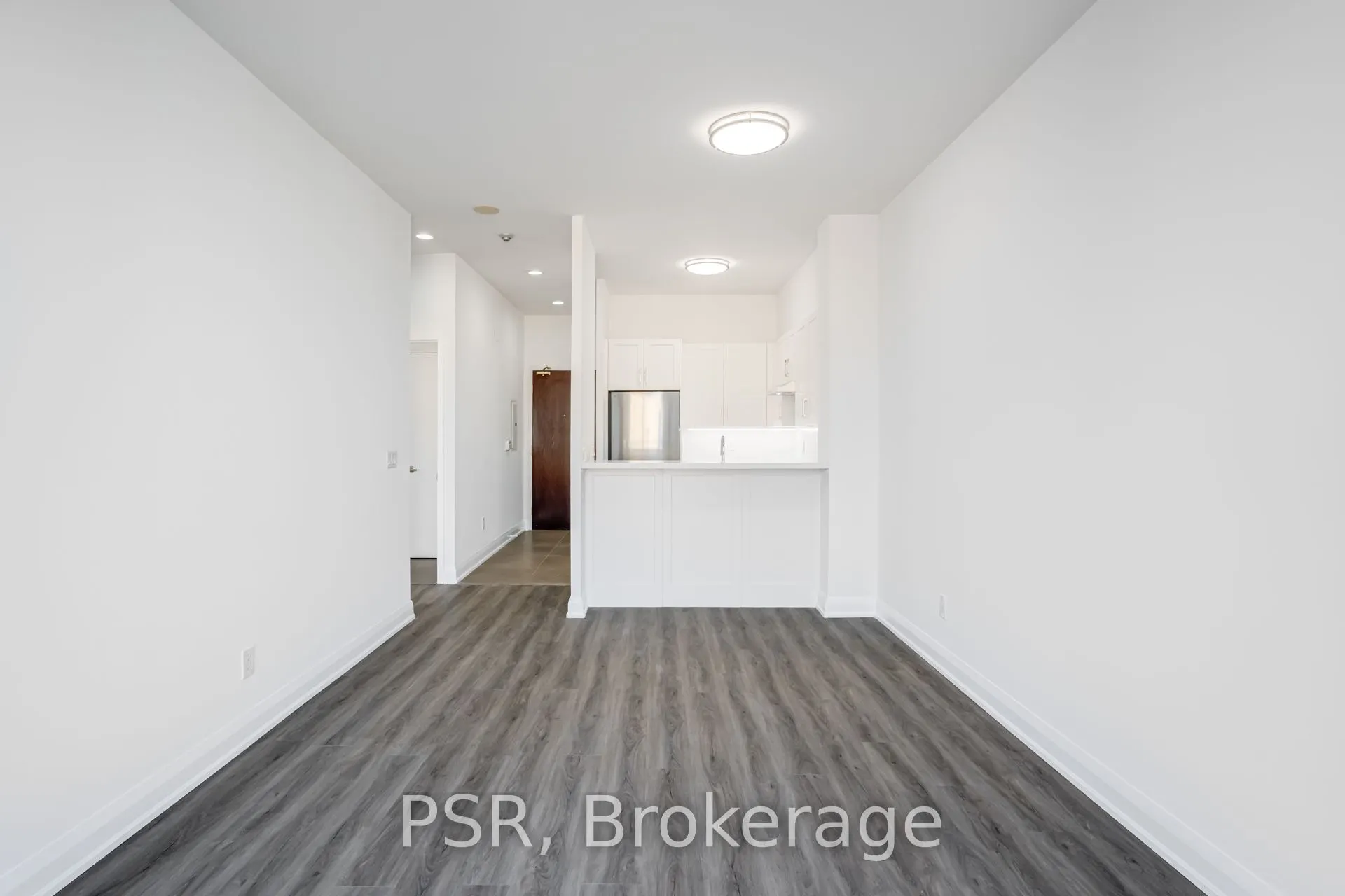 7 King Street E, #1816
