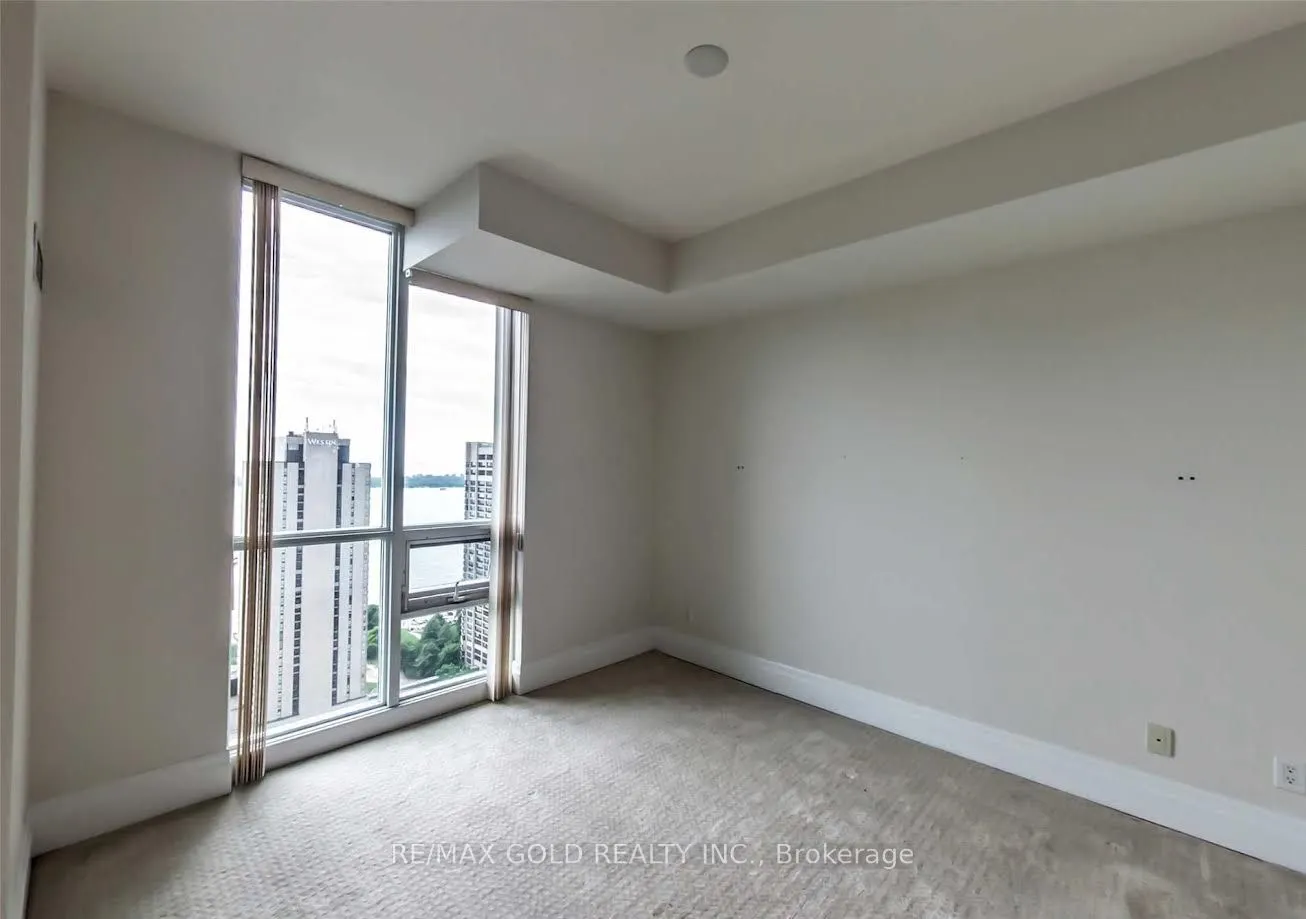 16 Harbour Street, #3408