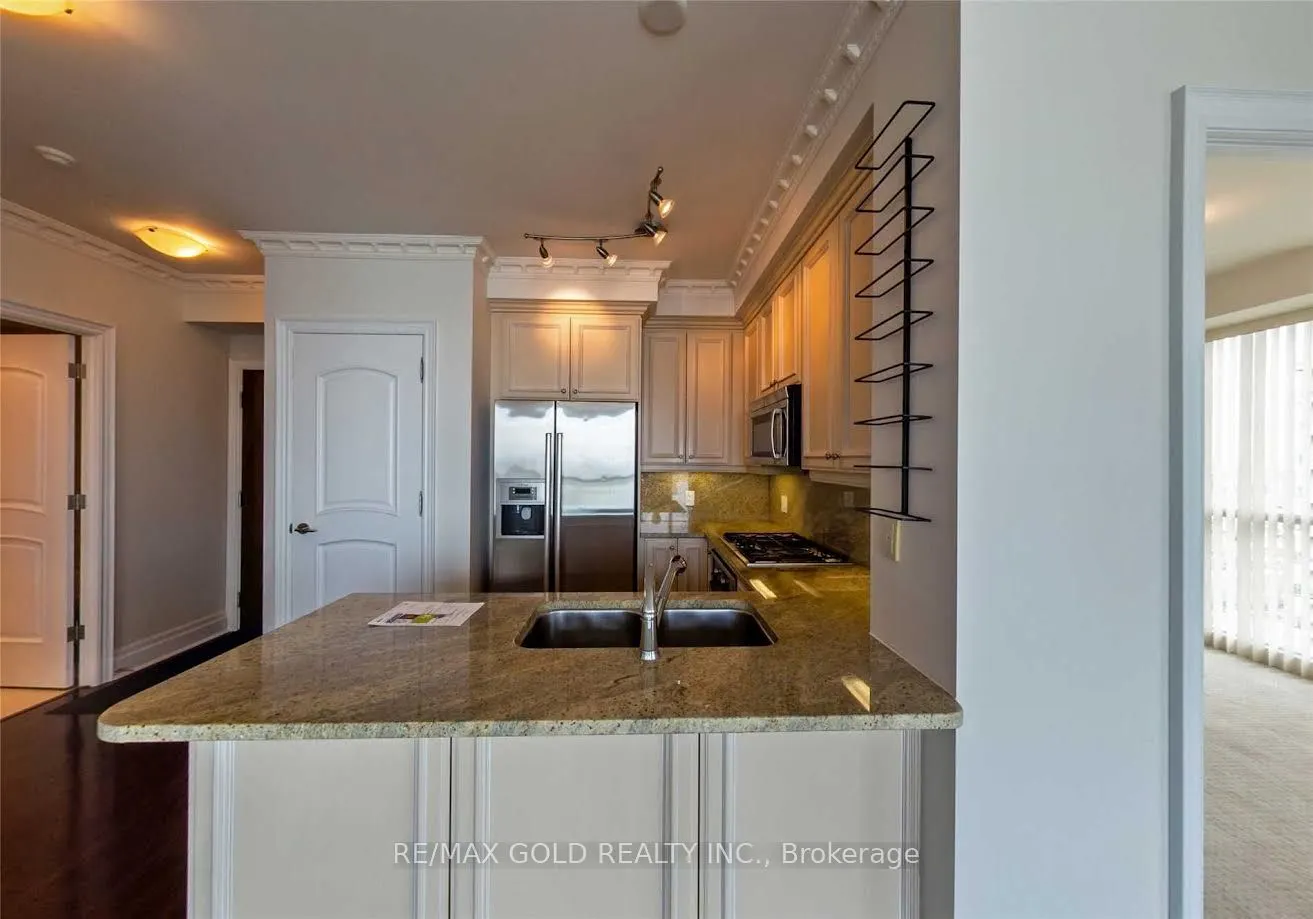 16 Harbour Street, #3408