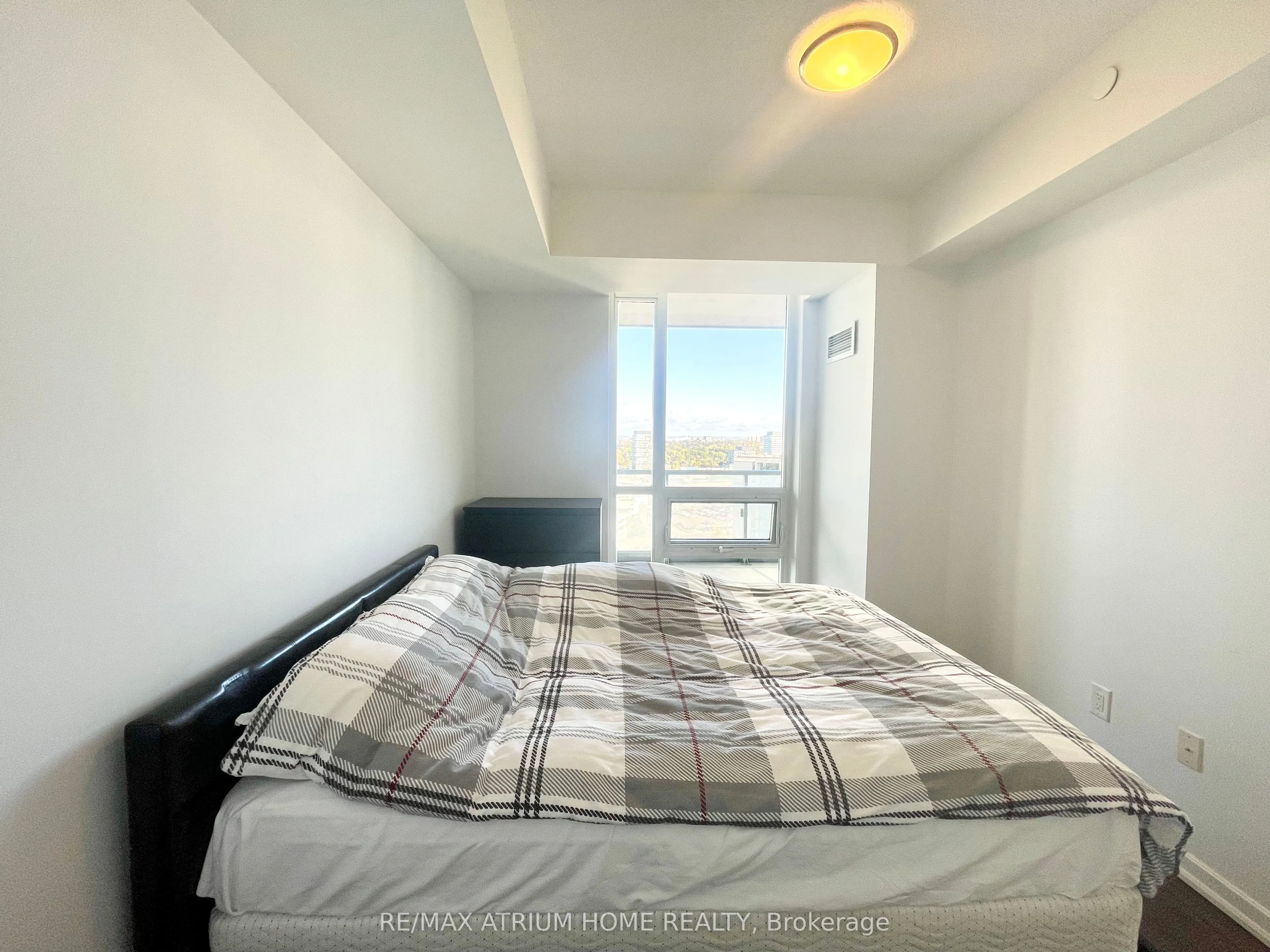 62 Forest Manor Road, #1701