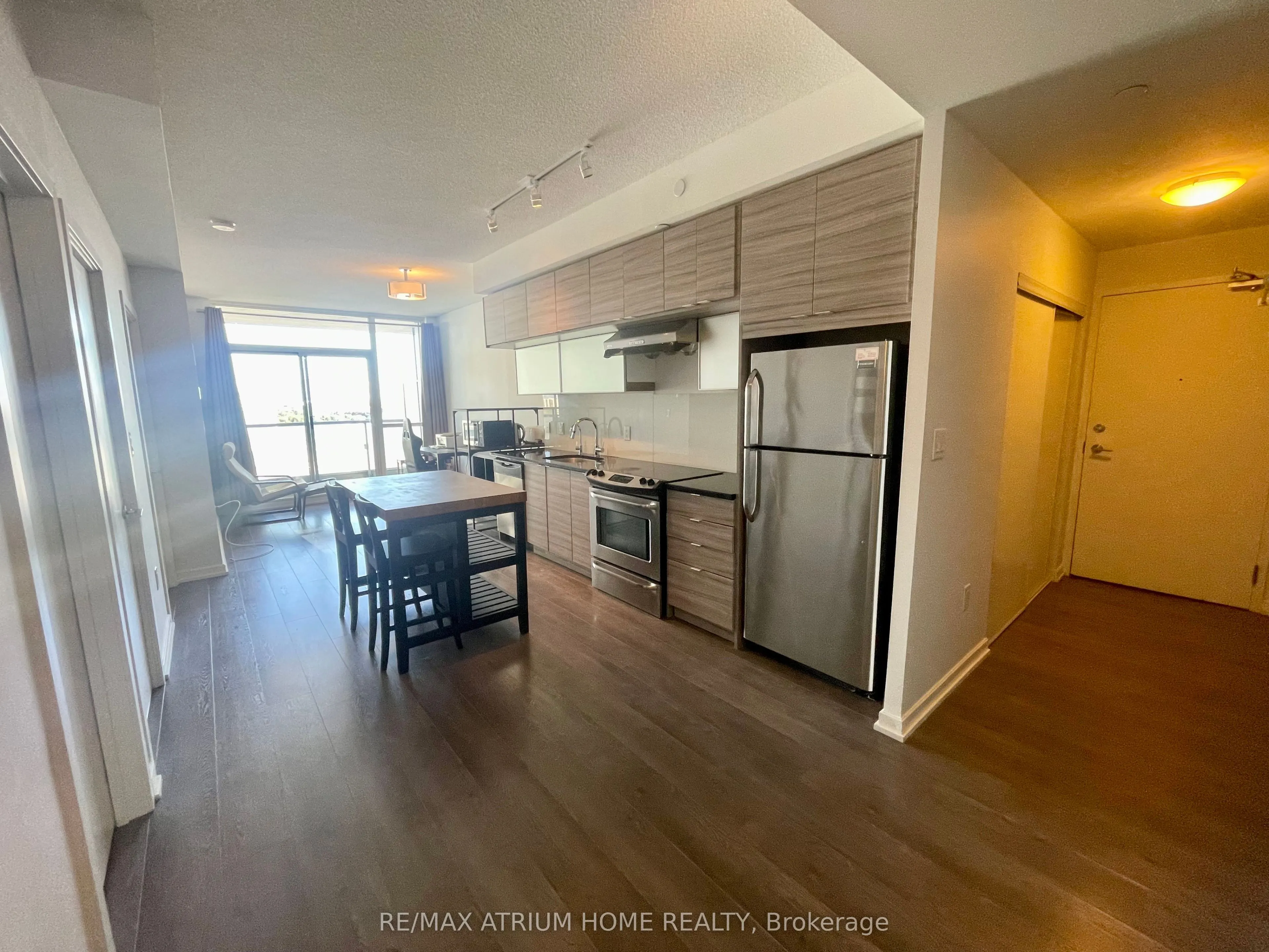 62 Forest Manor Road, #1701