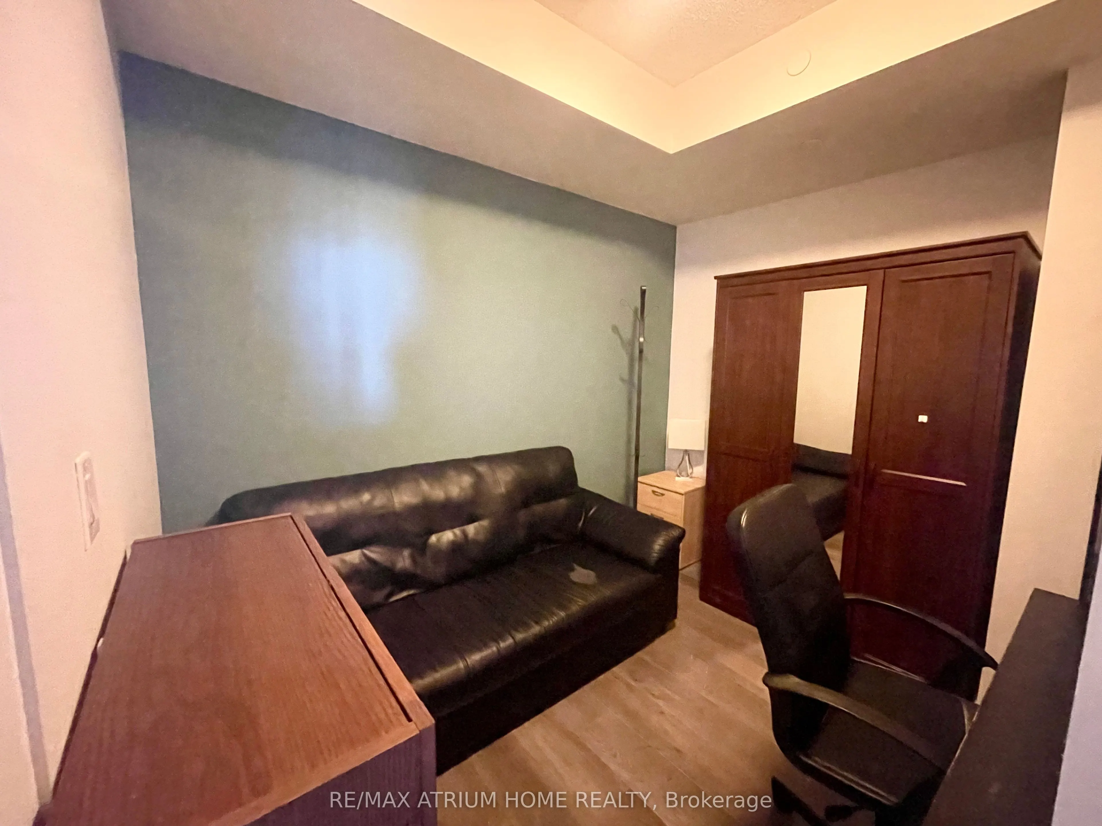 62 Forest Manor Road, #1701