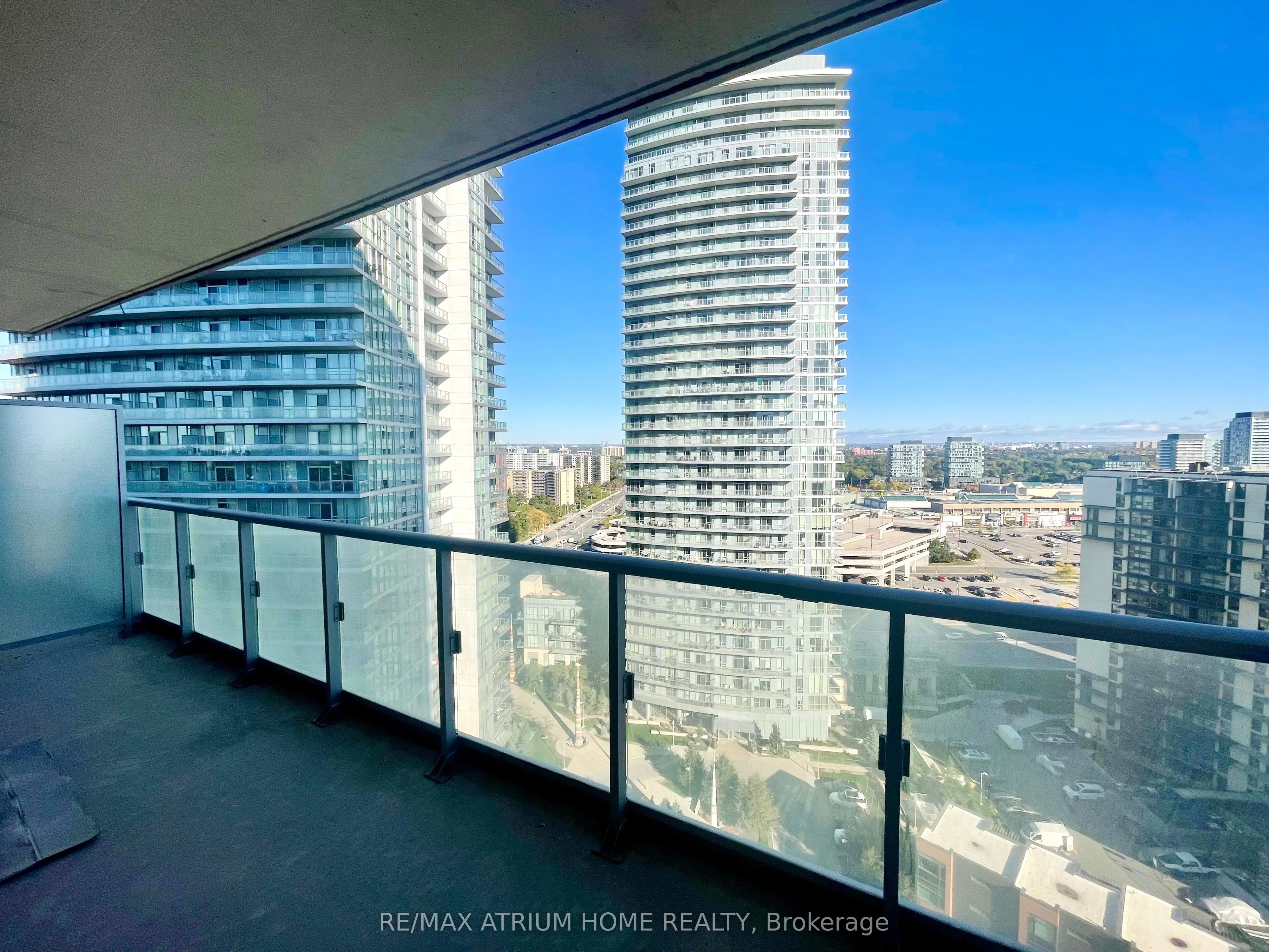 62 Forest Manor Road, #1701