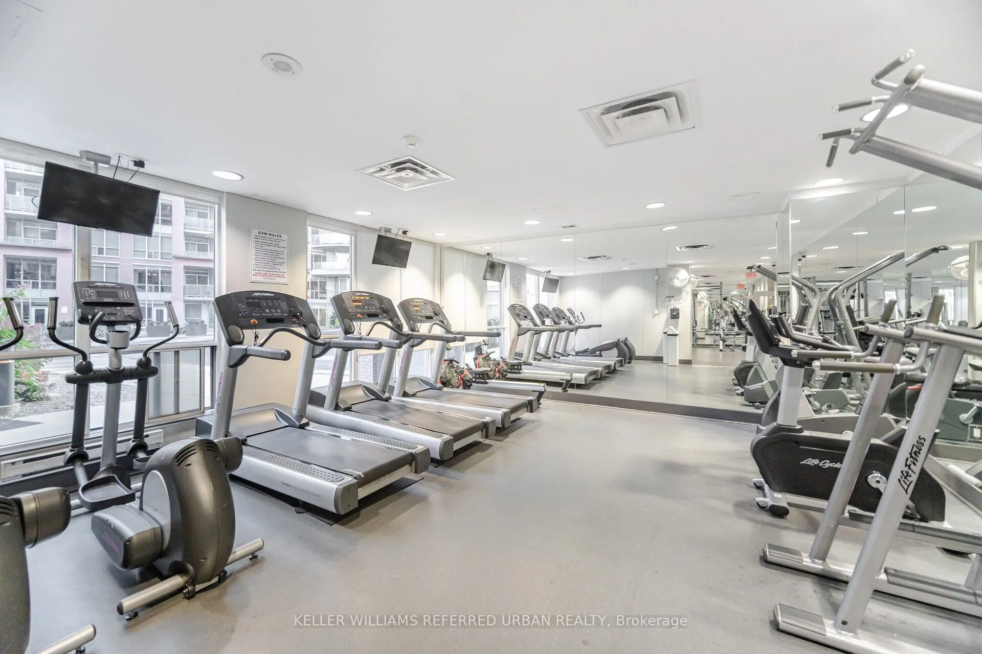 1005 King Street W, #414