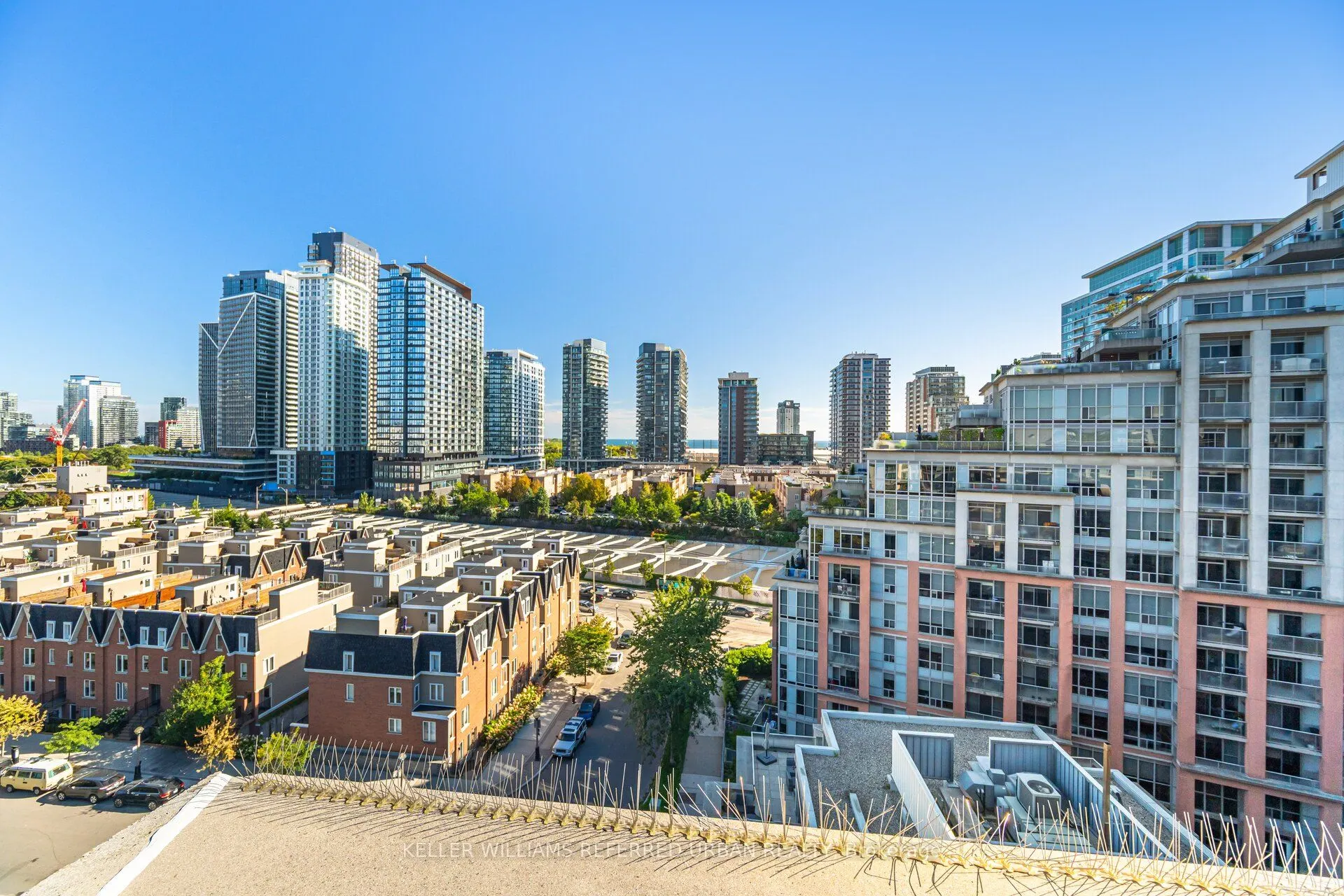 1005 King Street W, #414