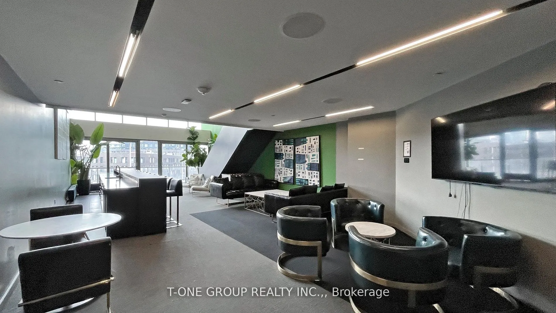 170 Bayview Avenue, #314