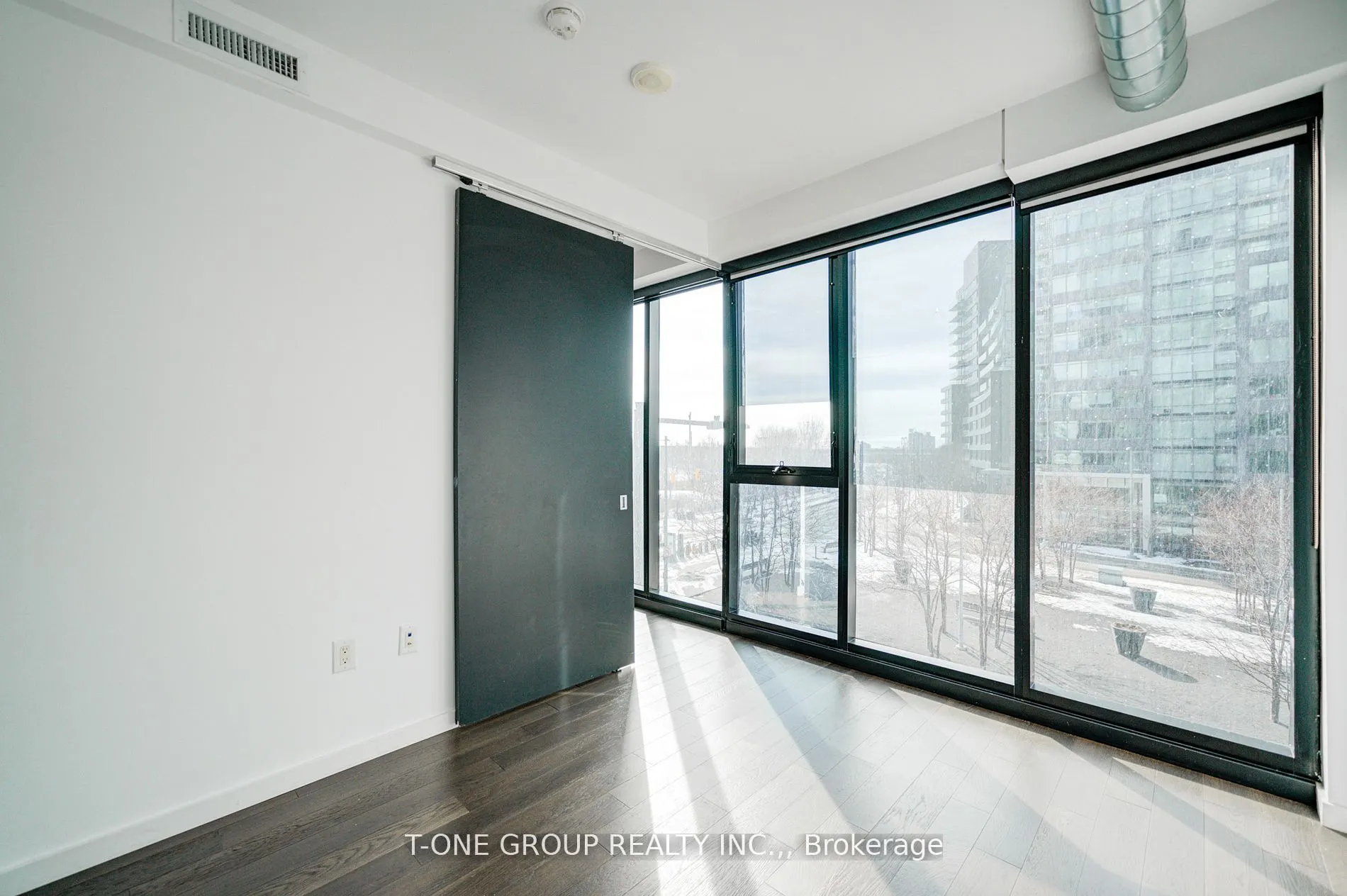 170 Bayview Avenue, #314