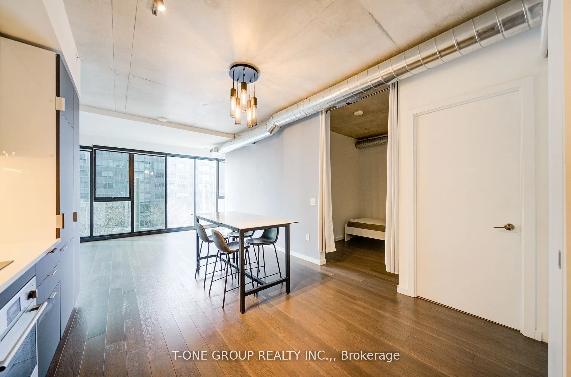 170 Bayview Avenue, #314