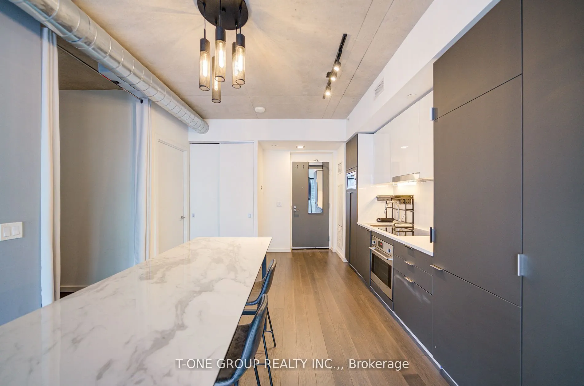 170 Bayview Avenue, #314