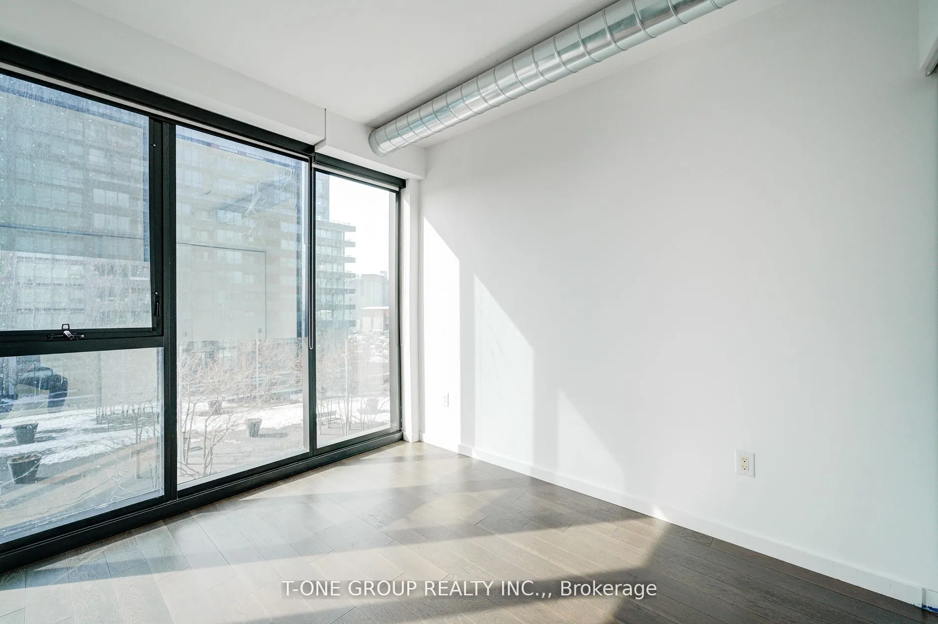 170 Bayview Avenue, #314