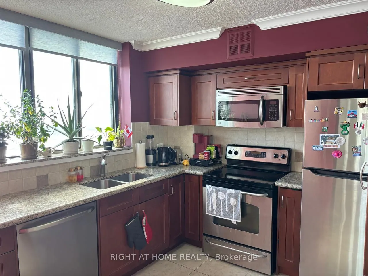 270 Queens Quay W, #3001