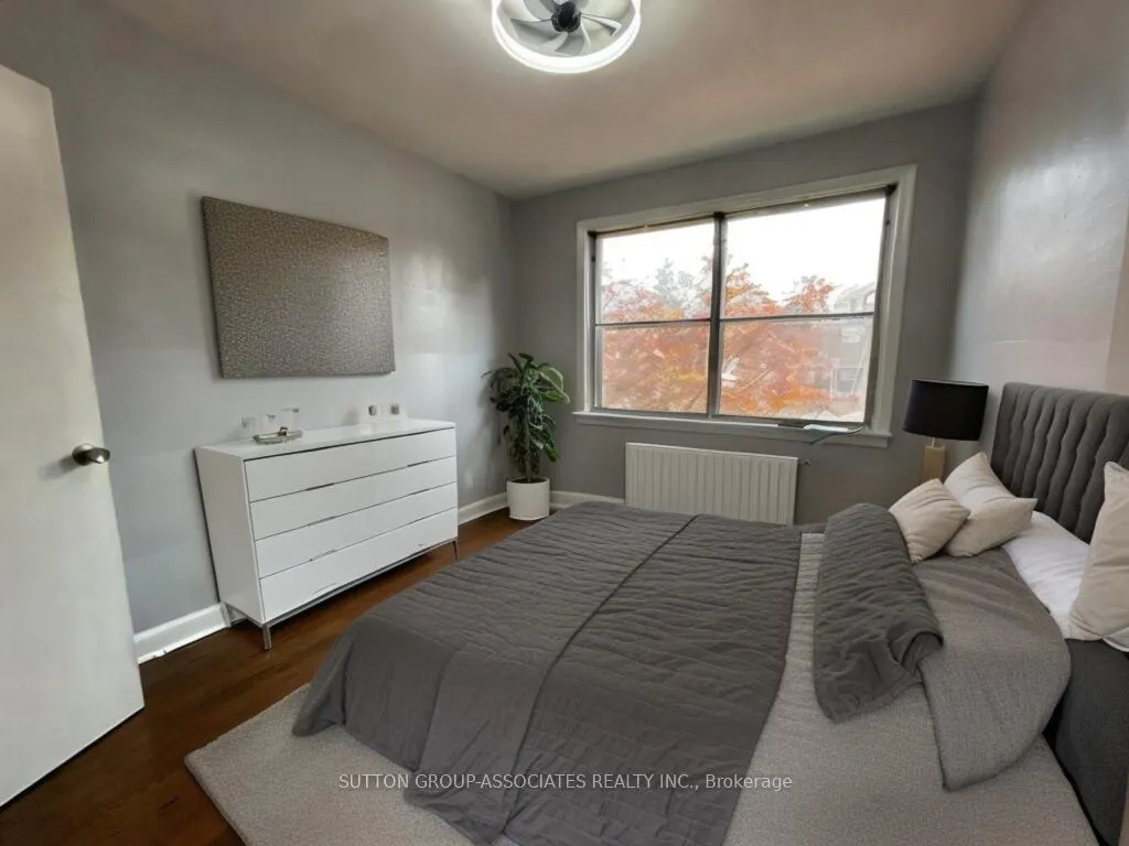 131 Kenwood Avenue, #3