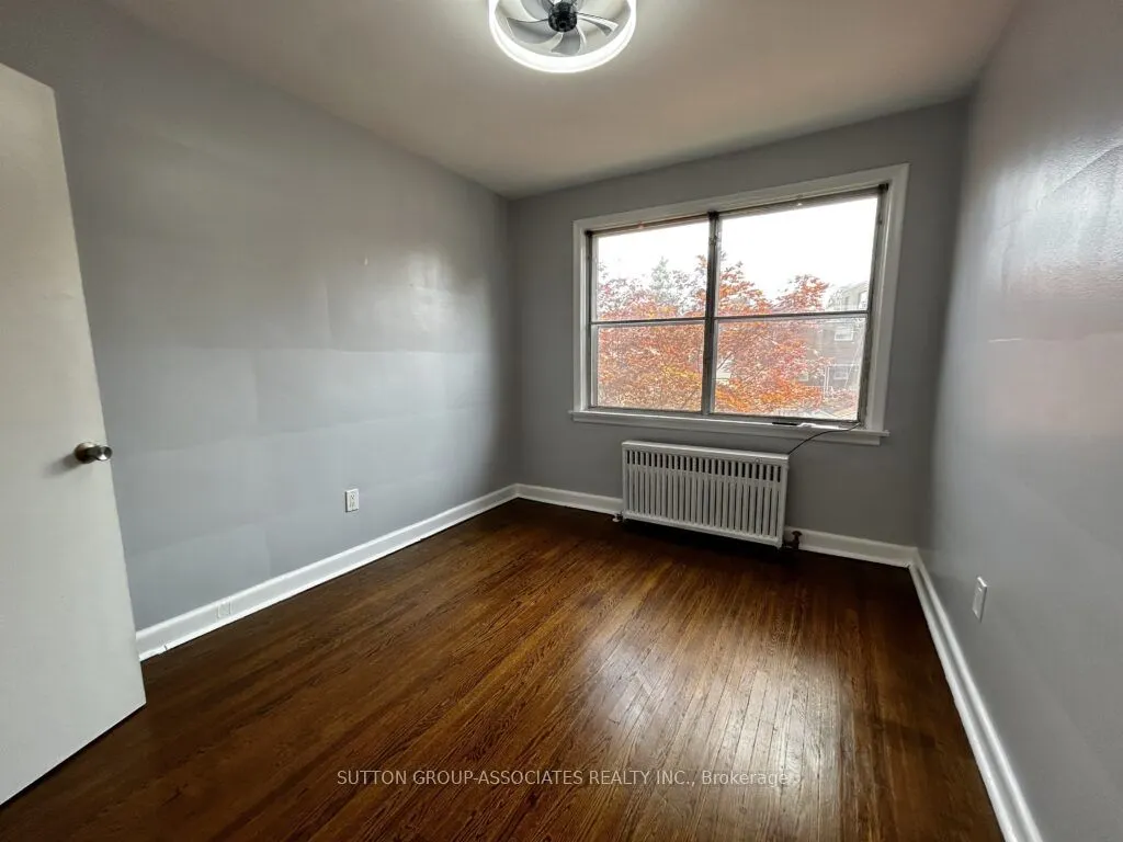 131 Kenwood Avenue, #3