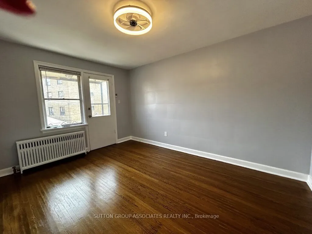 131 Kenwood Avenue, #3