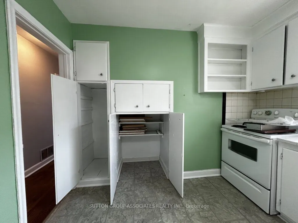 131 Kenwood Avenue, #3