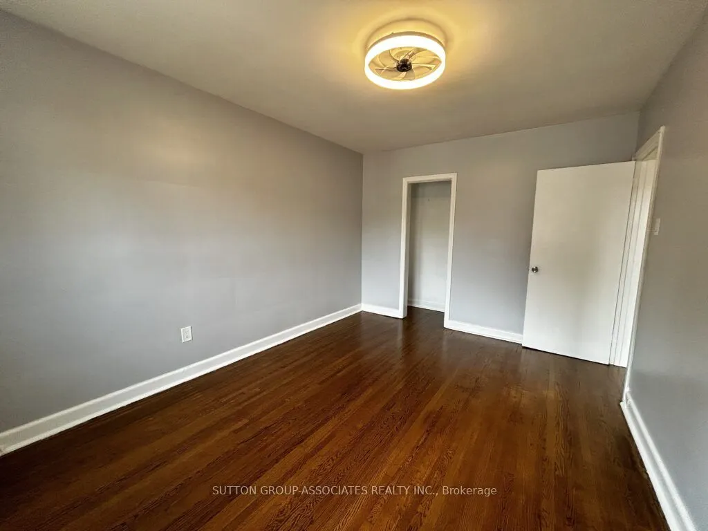 131 Kenwood Avenue, #3