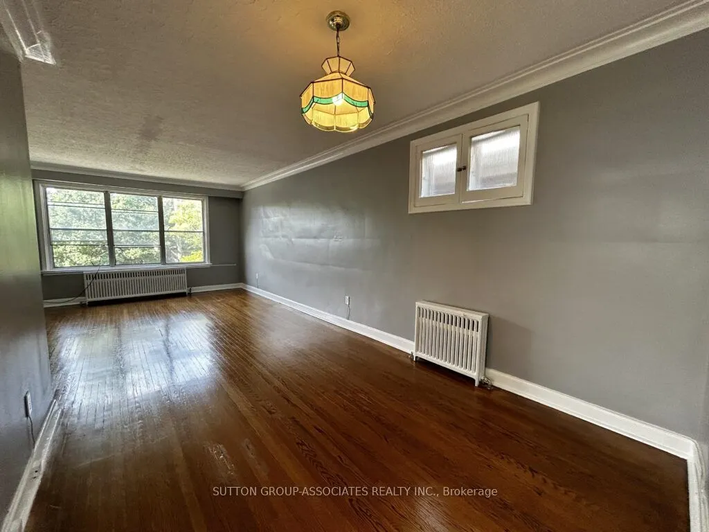 131 Kenwood Avenue, #3