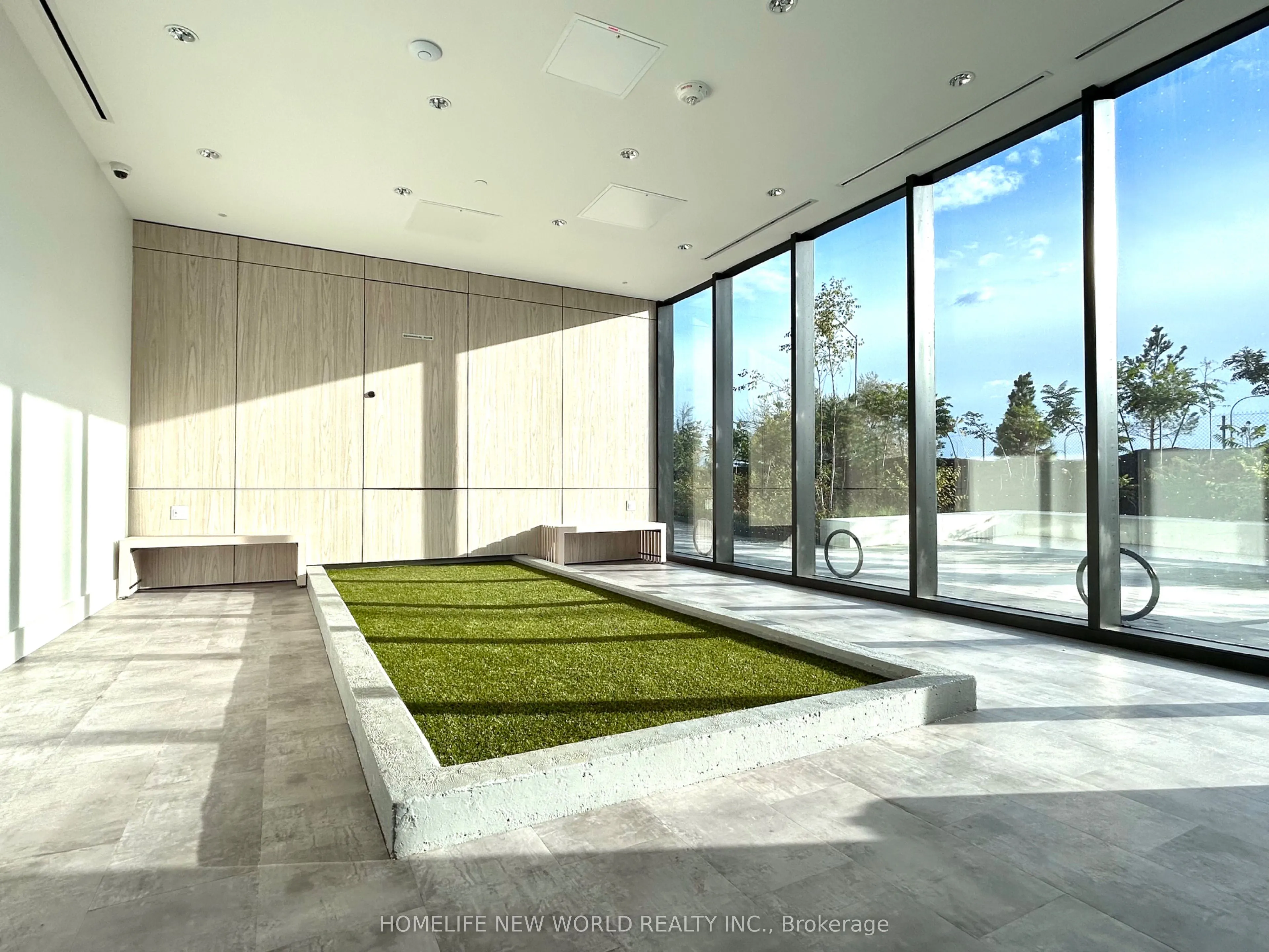 30 Tretti Way, #611