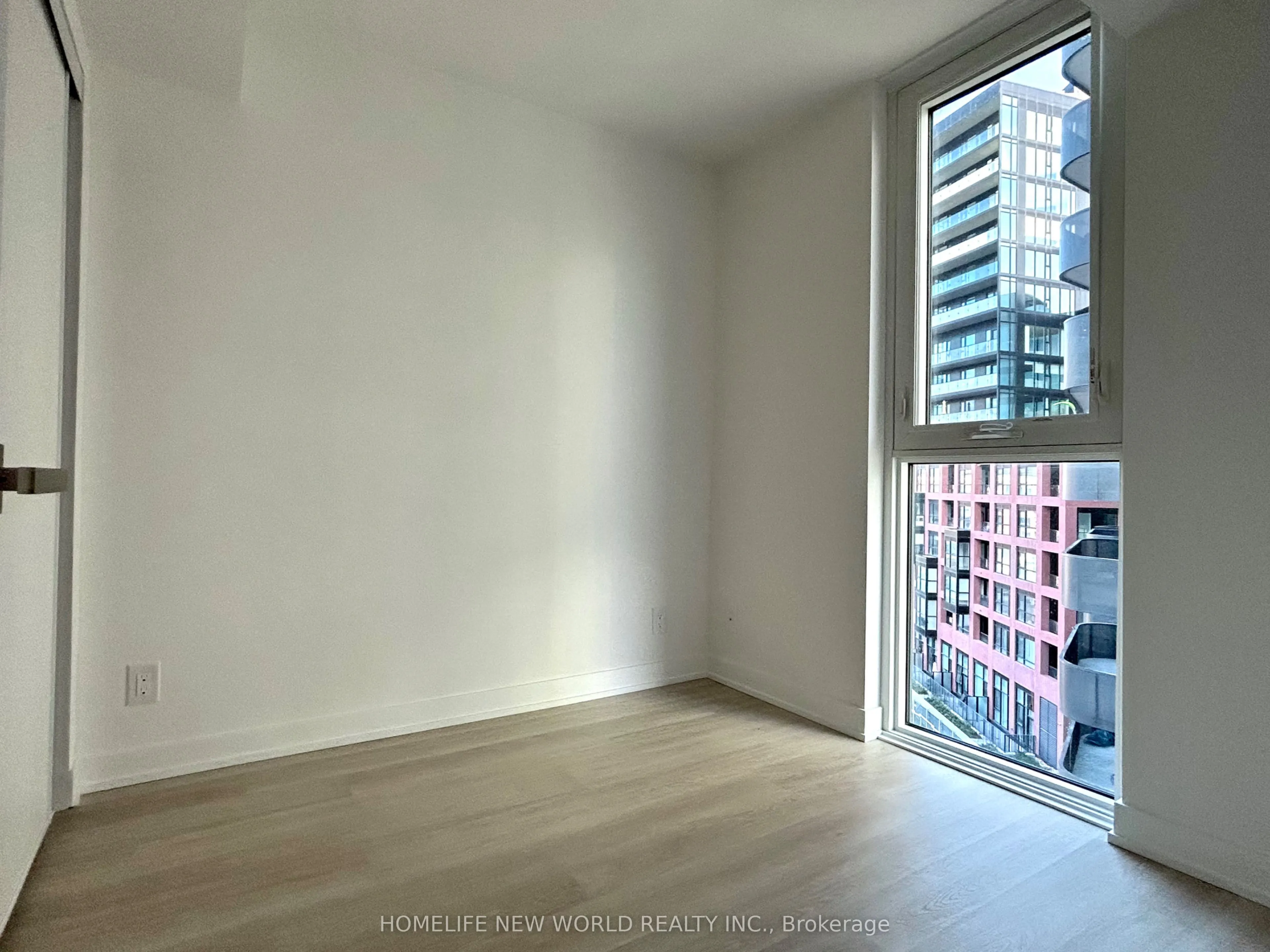 30 Tretti Way, #611