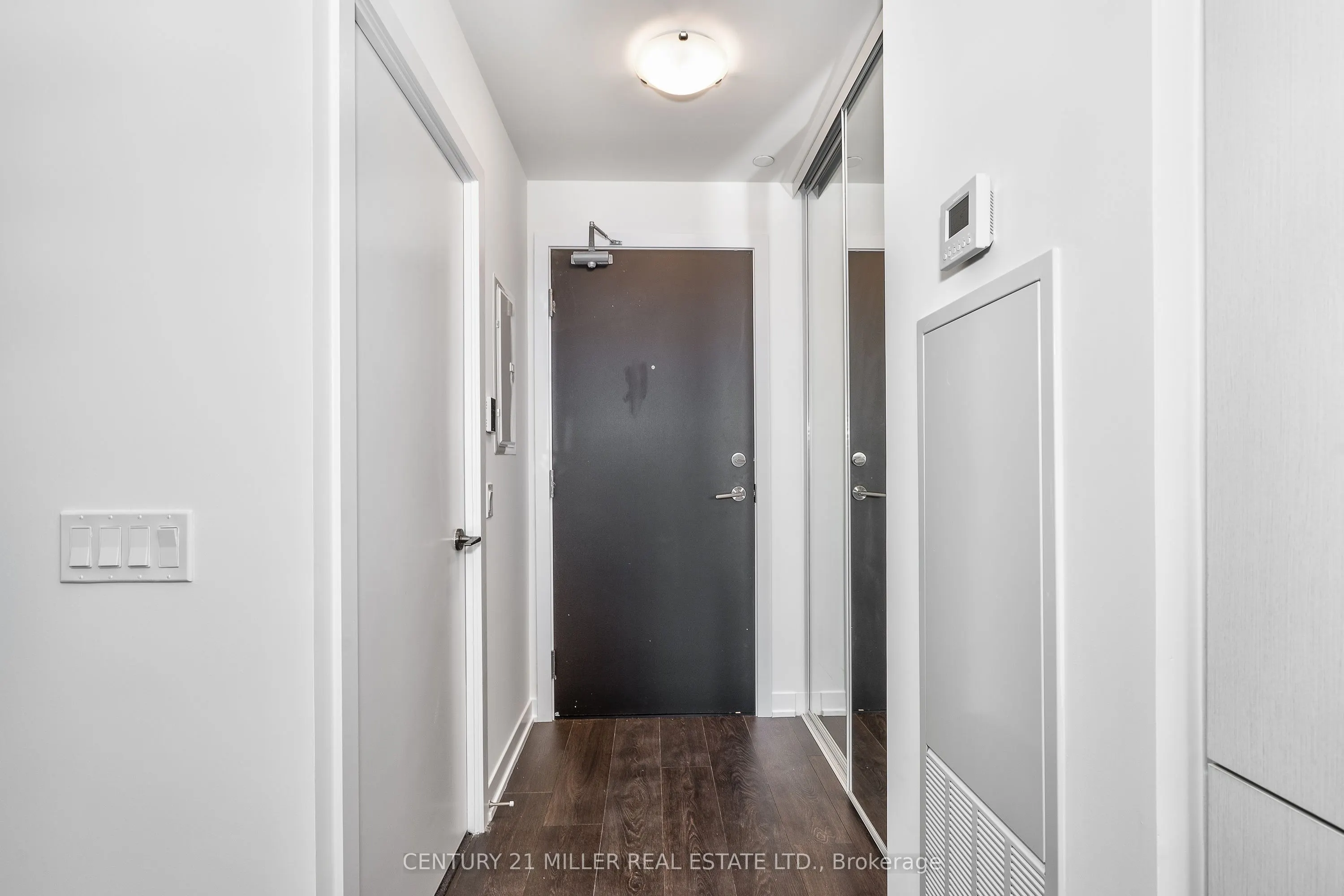 87 Peter Street, #3609