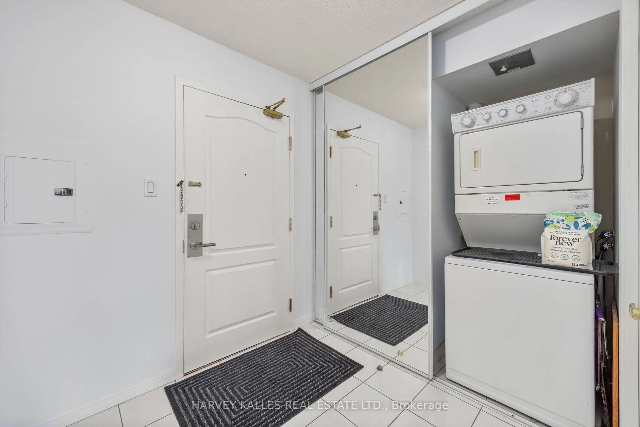 18 Wanless Avenue, #302