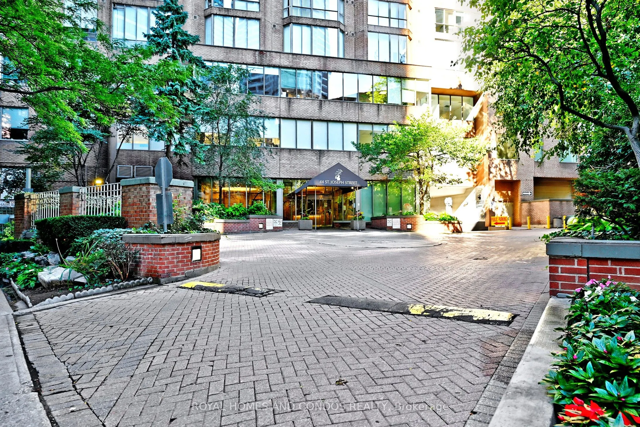 44 St Joseph Street, #2008