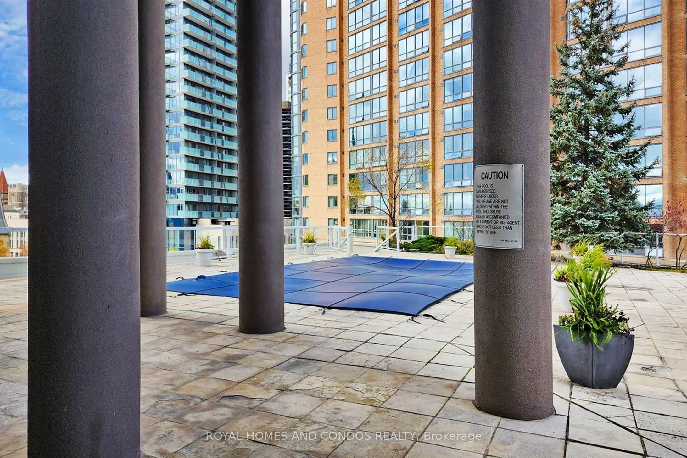 44 St Joseph Street, #2008