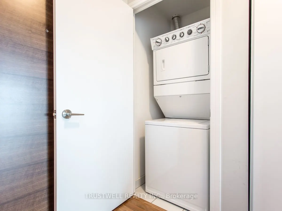 35 Brian Peck Crescent, #Ph21